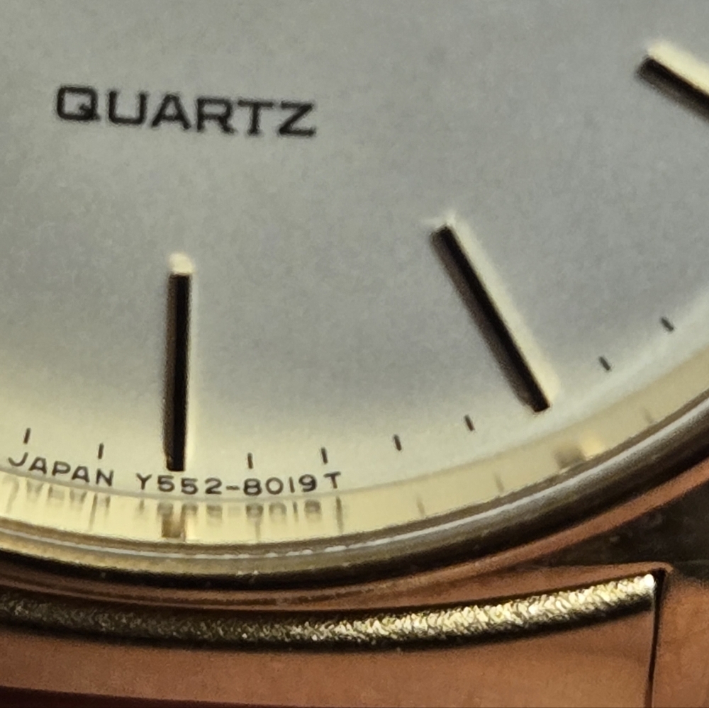 Pulsar Gold Watch with White Dial With New Battery - Picture 6 of 6